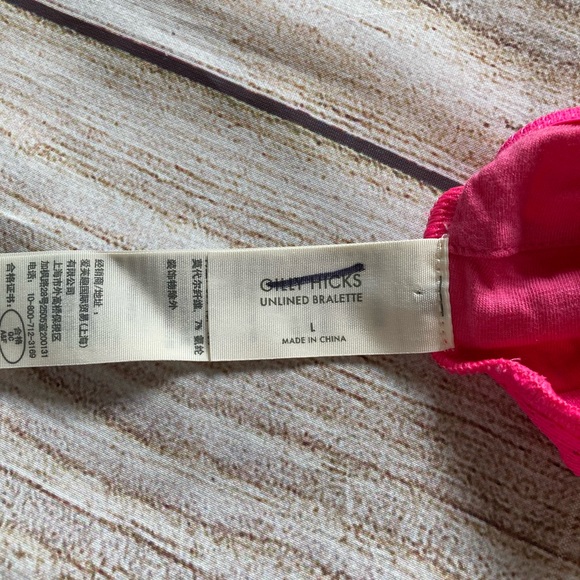 Abercrombie & Fitch x Gilly Hicks Crochet Lace Bralette NWOT Women’s Large Pink - Picture 3 of 6